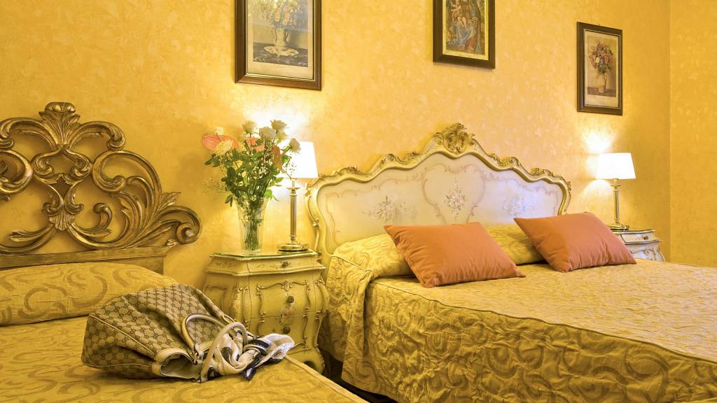 hotel-villa-san-lorenzo-maria-roma-camere-8-01-24-17